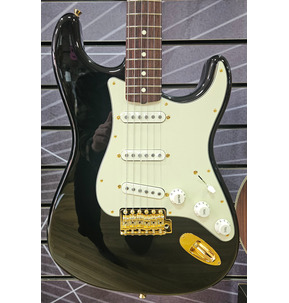 Fender Japan Limited Edition Traditional II 60's Stratocaster Black Matching Headcap