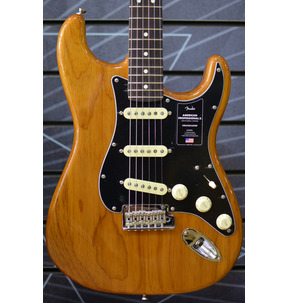 Fender American Professional II Stratocaster Roasted Pine Electric Guitar & Deluxe Moulded Case B Stock