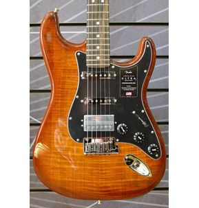 Fender American Ultra Straocaster HSS Electricric Guitar Tiger Eye Maple Top, Ebony Fingerboard & Case