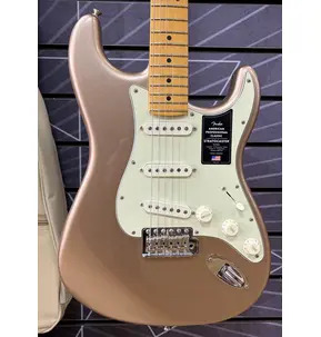 Fender American Professional Classic Stratocaster Faded Firemist Gold incl Gig Bag B Stock