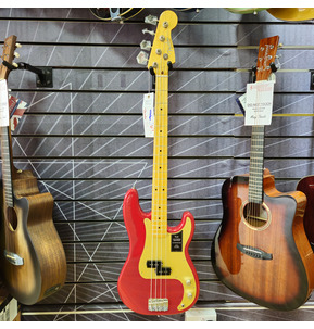 Fender Vintera '50s Precision Bass Dakota Red Electric Bass Guitar & Case B-Stock