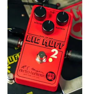 Electro Harmonix Big Muff Pi 2 Dual Op Amp Fuzz Pedal