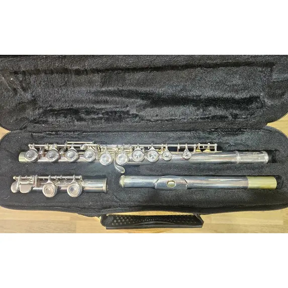 Secondhand Stagg 77-FE Flute 