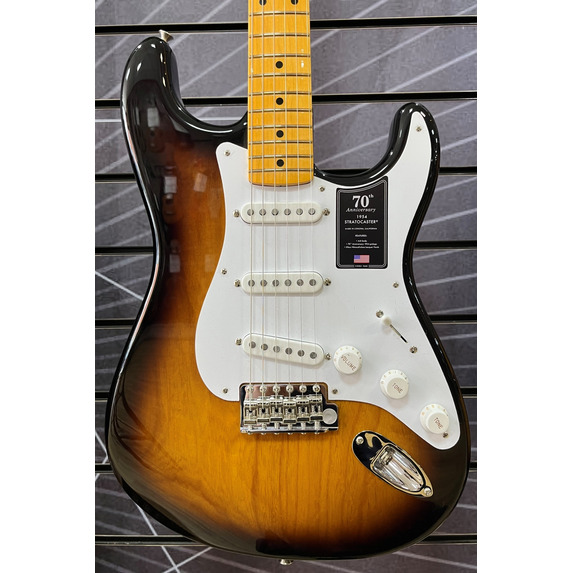 Fender 70th Anniversary American Vintage II 1954 Stratocaster Electric Guitar 2 Colour Sunburst  