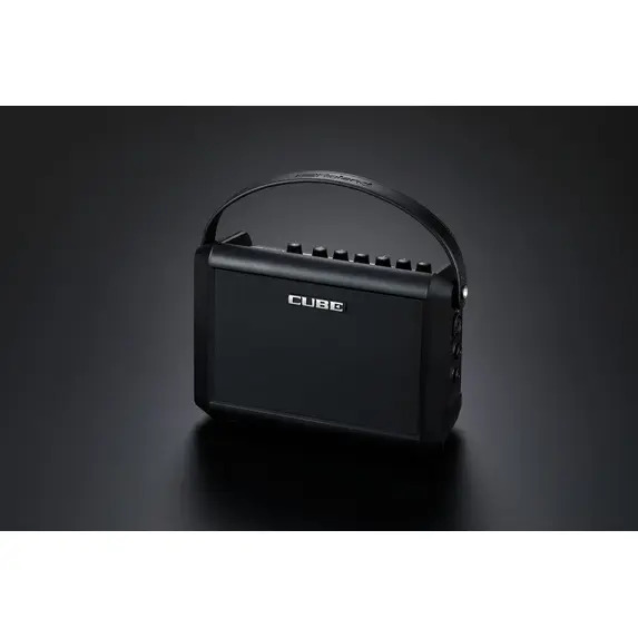 Roland Cube Street Mini  Guitar And Vocal Amplifier Combo