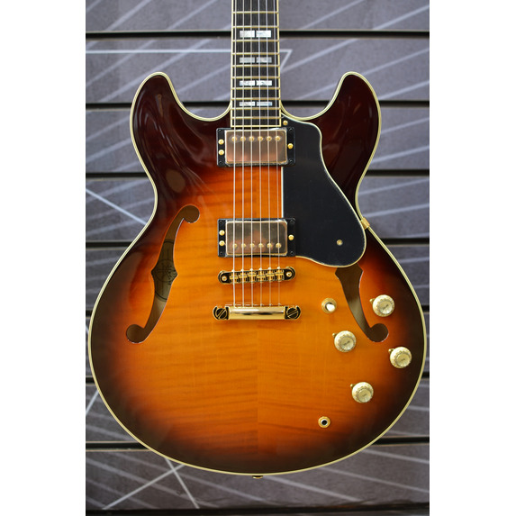 Yamaha Hollow Body SA2200 Brown Sunburst Electric Guitar & Case