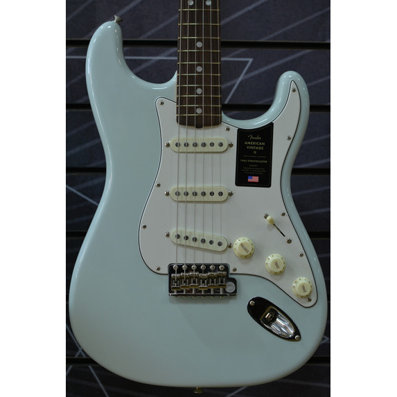 Fender American Vintage II 1965 Stratocaster Electric Guitar Sonic Blue