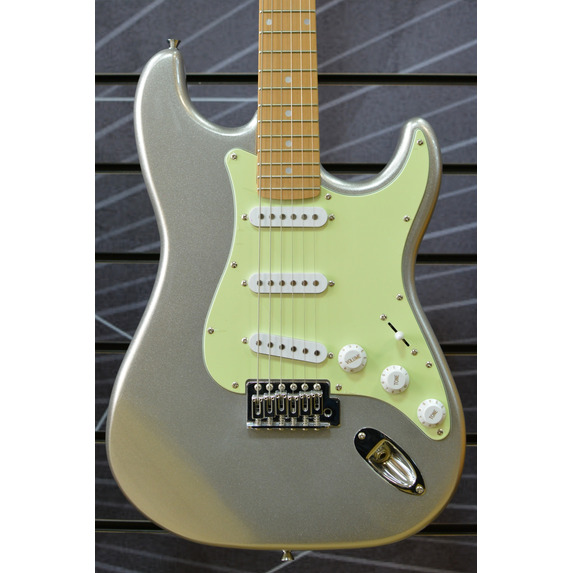 Northstar Electric Guitar - S Shape 