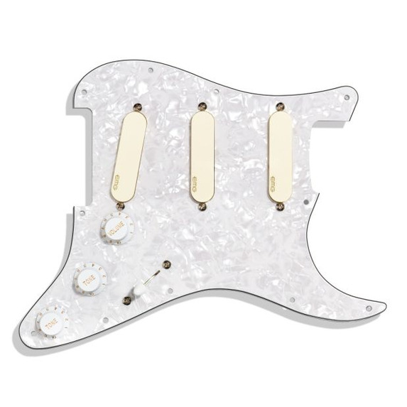 EMG DG20 David Gilmour Ivory pickups on White Pearl scratchplate