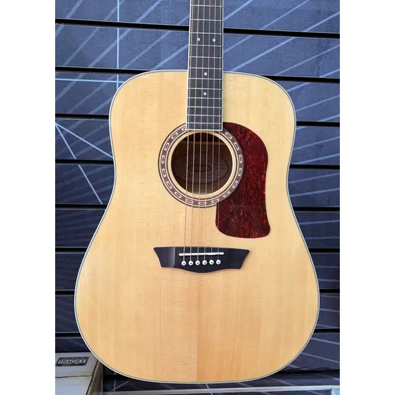 Washburn D10S Heritage 10 Series Dreadnought Acoustic Guitar - Natural B Stock